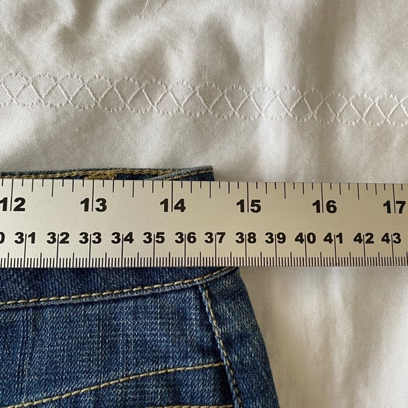 Baccini Women's Denim Mini Jean Skirt Size 4 - Picture 7 of 11